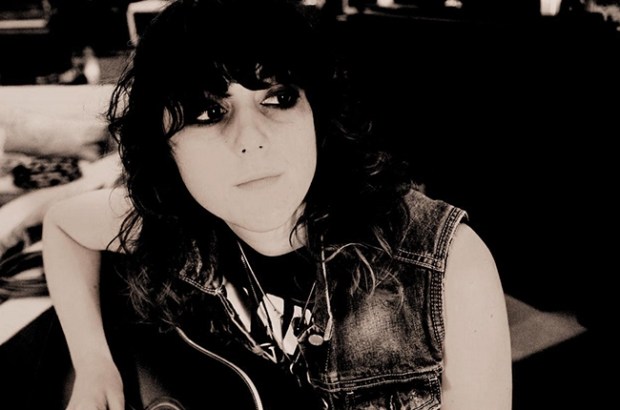 hemming-2014-linda-perry-billboard-650